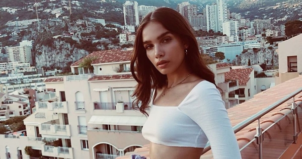 Девушка Бруклина Бекхэма показала, как развлекается в Монако