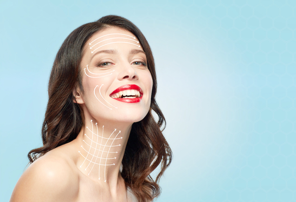 Морщинам бой: ТОП-5 упражнений, которые вернут гладкое лицо