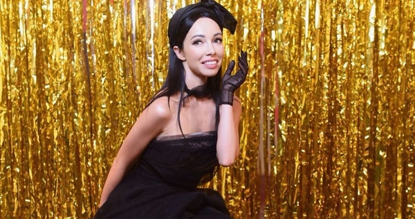 Екатерина Кухар в купальнике показала, как наслаждается последними днями лета