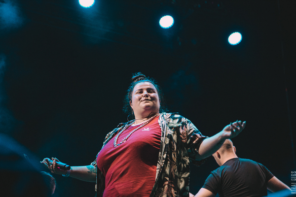 Легендарные "ТНМК" под симфонический оркестр спели с Винником, Вакарчуком и Хлывнюком