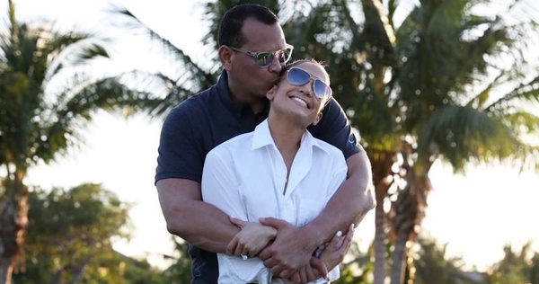 Дженнифер Лопес показала трогательное видео с будущим мужем