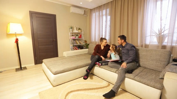 Учила нового папу деньги зарабатывать: Анонс новой серии "Міняю жінку"