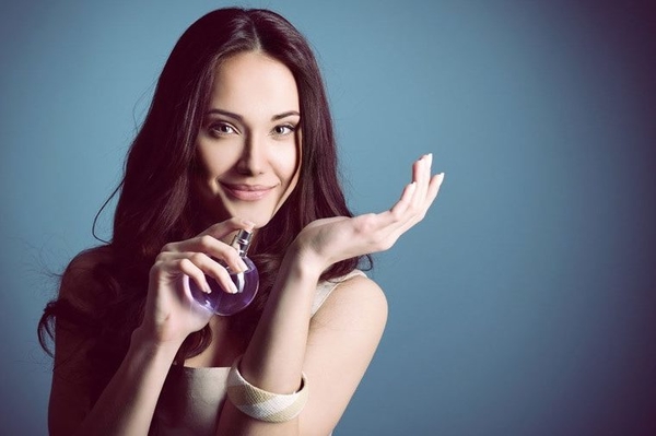 Аромат молодости: Запахи, которые неумолимо делают вас старше