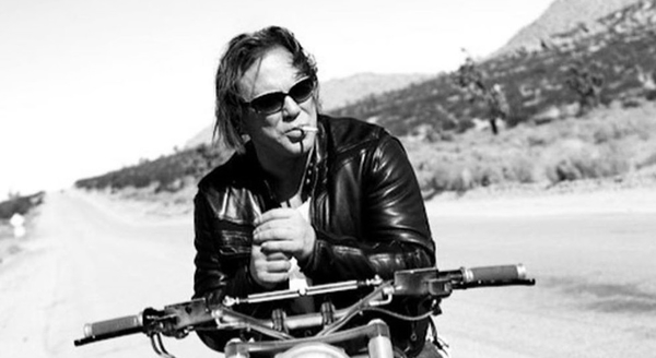 "Як умру, то поховайте...": Микки Рурк хочет быть погребенным в Украине - СМИ