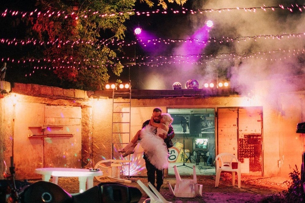 Алан Бадоев снял социальный клип и посвятил его девушкам легкого поведения