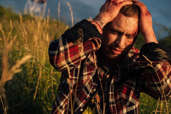 Алан Бадоев снял социальный клип и посвятил его девушкам легкого поведения