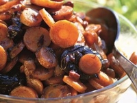 Кухни мира: цимес с сухофруктами по-еврейски