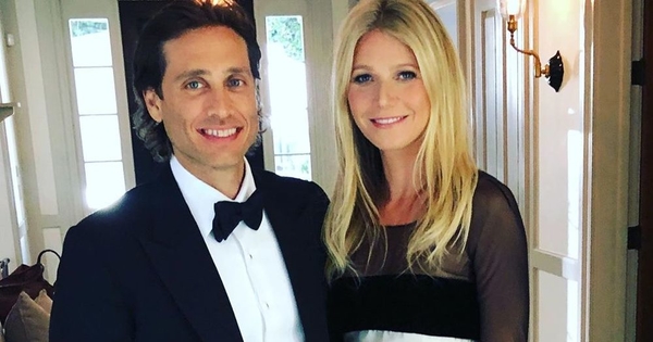 Гвинет Пэлтроу и Брэд Фелчак отметили первую годовщину свадьбы на острове