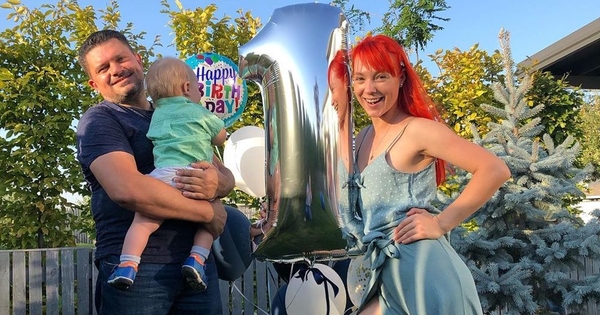 TARABAROVA поделилась редким фото с мужем и сыном