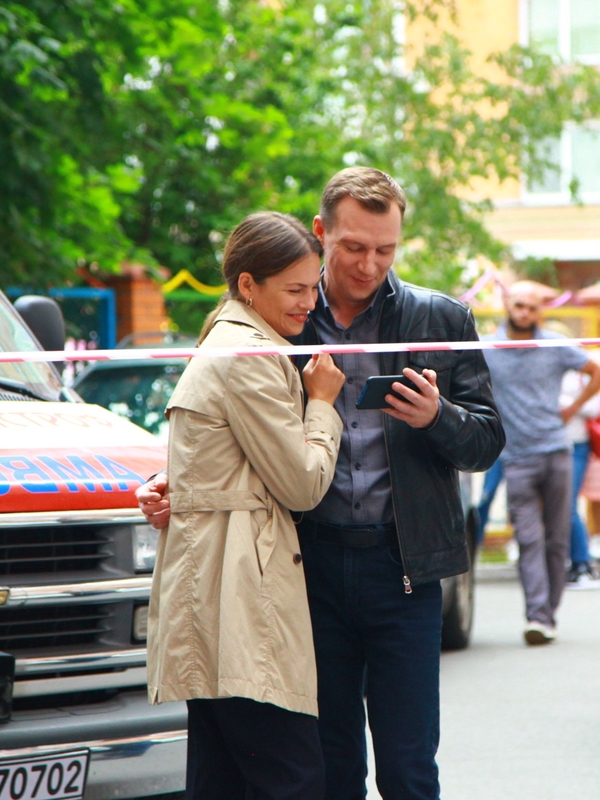 "Нужно быть чуть влюблённой в партнера" - Зоряна Марченко о роли в сериале "Братья по крови"