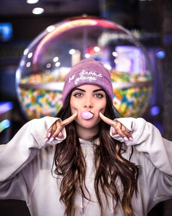 Стоматолог рассказала,  может ли жевательная резинка быть полезной