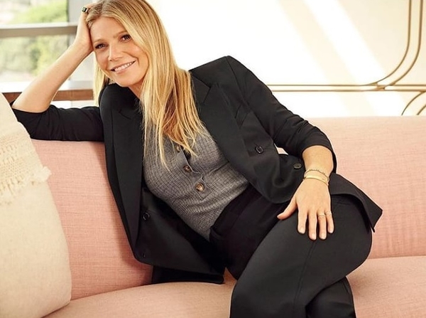 Гвинет - шикарна: 47-летняя звезда сфотографировалась для глянца топлес