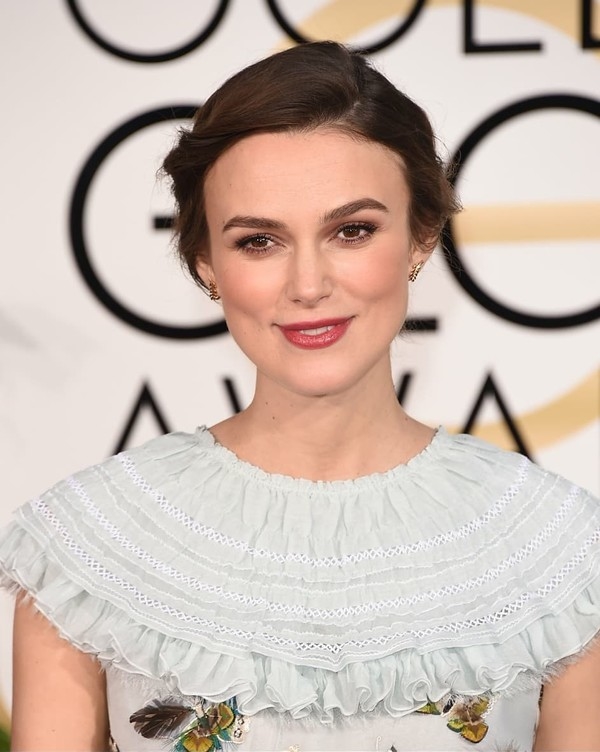 Кира Найтли призналась, что папарацци довели ее до срыва