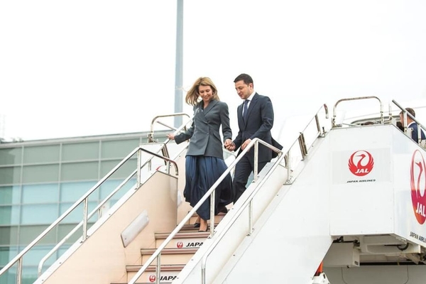 Елена Зеленская восхитила стильным нарядом в Японии - фото