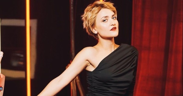 Артистка "Женского квартала" взорвала Сеть снимками в образе Мадонны