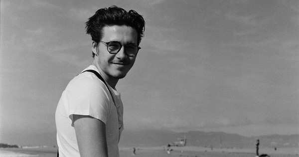 Сын Бекхэмов променял модель на копию своей мамы Виктории Бекхэм - СМИ