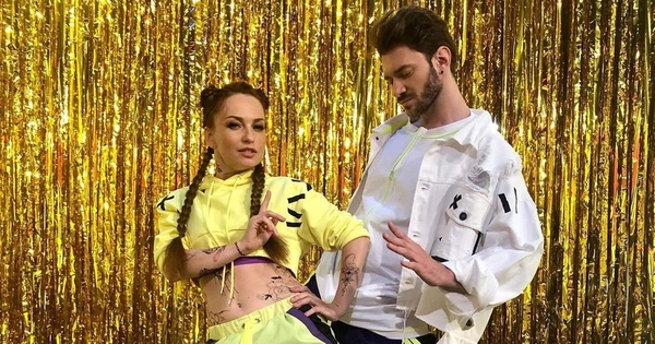 Виктория Булитко забавно поздравила Дикусара с днем рождения - видео