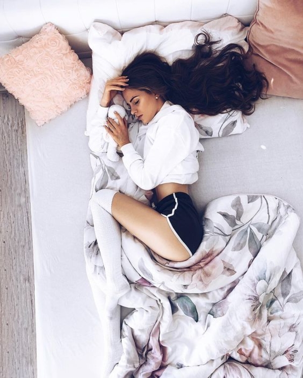 Как сон влияет на вес