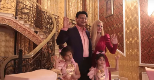 Певица Камалия показала, в каком роскошном особняке живет - видео