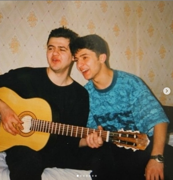 День старых фото: В "Квартале" показали студенческие снимки Зеленского