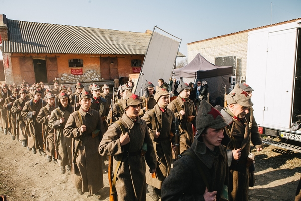 Василий Шкляр озвучил фильм "Черный ворон", снятый по мотивам его романа