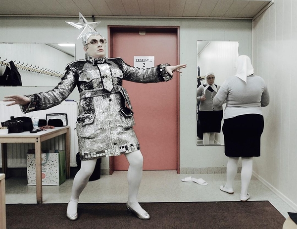 У женщины начались роды на премьере новой песни Сердючки - СМИ