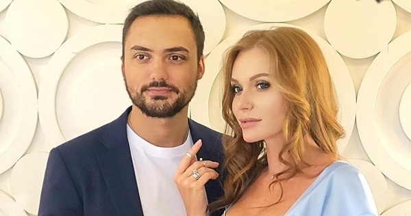 "Лучше бы по затылку треснул": Каминская озвучила свою версию расставания с мужем