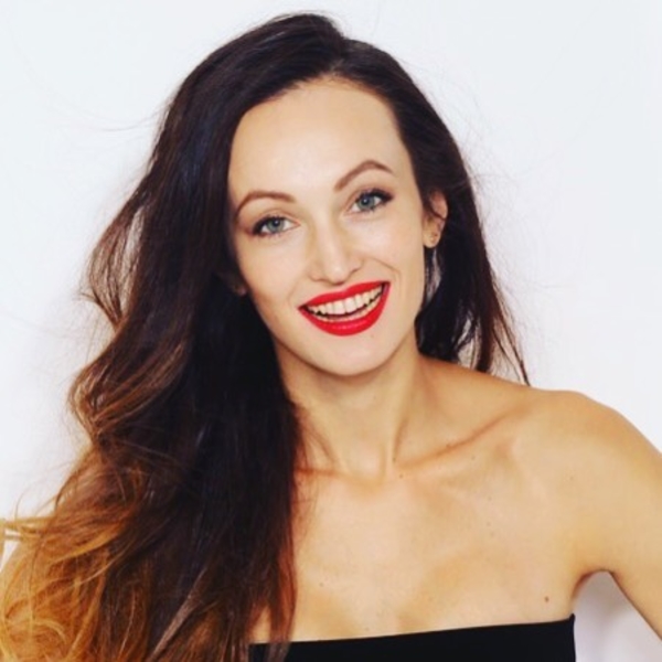 Празднуем: Жена Остапчука с детьми отметила День благодарения в Канаде