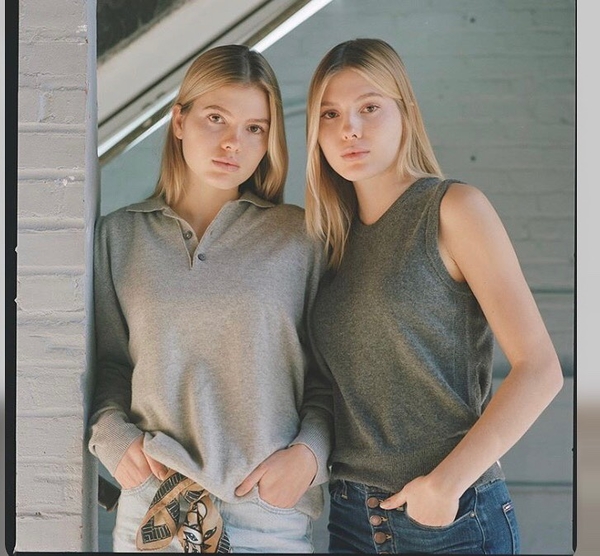 18-летние сестры Энрике Иглесиаса засветились на Балу дебютанток в Париже