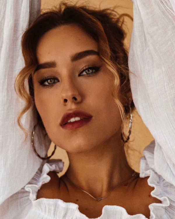 Квиткова засветила фигуру в белье и поделилась рецептом похудения