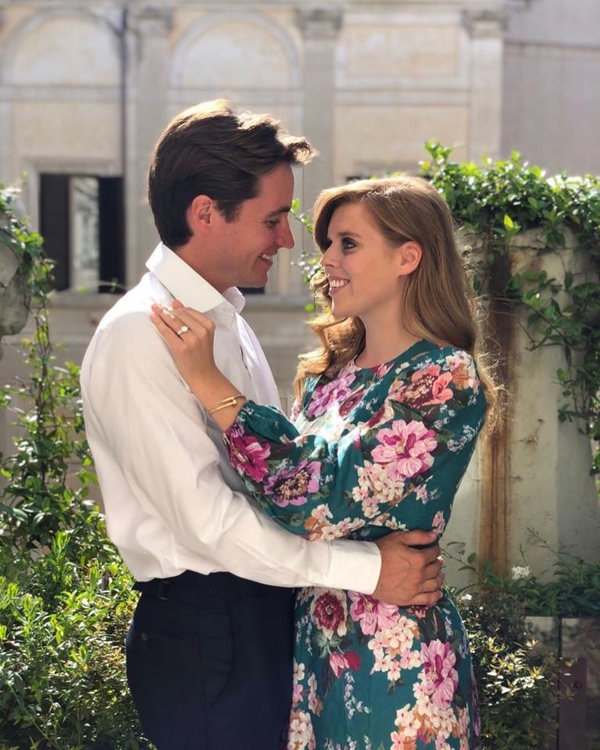 Принцесса Беатрис отменила вечеринку в честь собственной помолвки