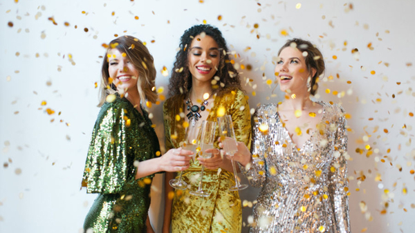 Дорого-богато: ТОП-5 фэшн-секретов, как выглядеть статусно на корпоративе