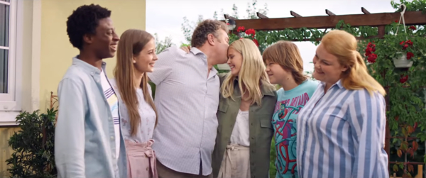 Вышел второй трейлер комедии "Скажене весілля 2" - видео