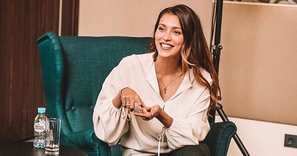 "Это очень тяжело": Регина Тодоренко впервые высказалась о войне на востоке Украины