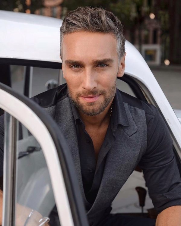 "Опять Ризатдинова?": Экс-Холостяк Иракли Макацария подогрел слухи о романе