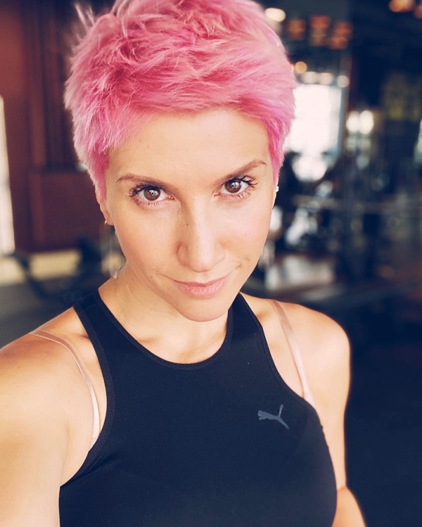 Анита Луценко призналась, почему изменила прическу