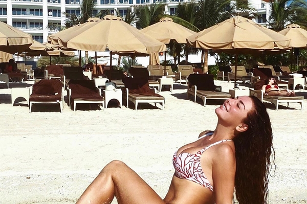 instagram.com/annasedokova