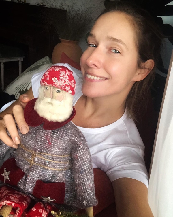 Звездный Новый год: Кто из украинских знаменитостей уже нарядил елку