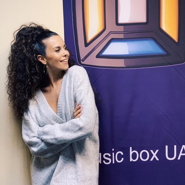 В отличной форме: Каменских показала свежее фото и видео из спортзала