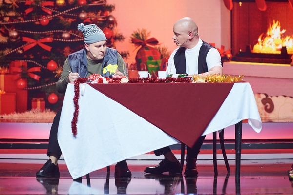 В новогоднюю ночь Усик и Кошевой будут бороться за сердце Елены Кравец