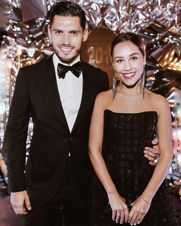 "Даем свободу друг другу": Квиткова разоткровенничалась о жизни с Добрыниным