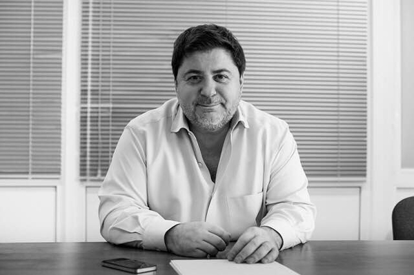 Цекало заплатил экс-жене, чтобы она вернула девичью фамилию - СМИ