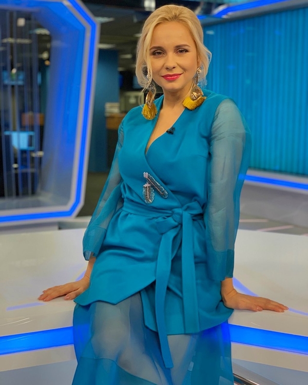 "Всю жизнь была Снегурочкой": Лилия Ребрик показала архивные фото