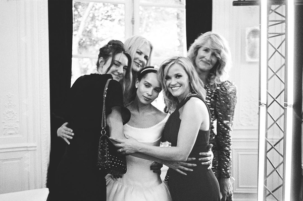 instagram.com/zoeisabellakravitz