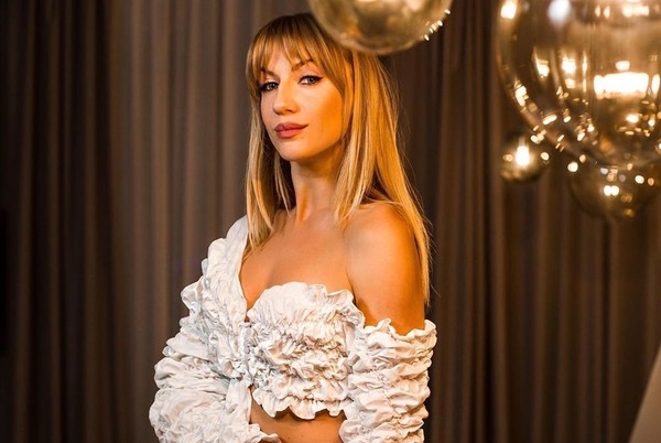 Леся Никитюк позабавила сеть пост-новогодними фото