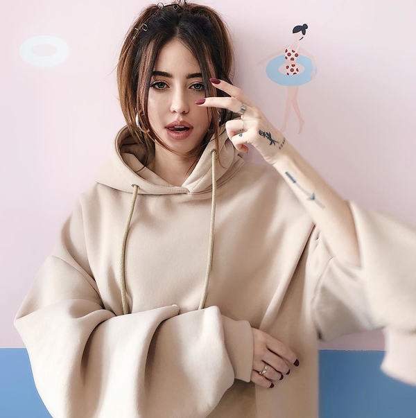 Надя Дорофеева показала фигуру после новогодних праздников