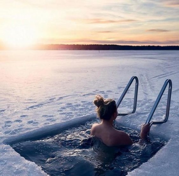 Крещенские купания: ТОП-10 правил безопасности в проруби