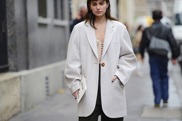 Вместо косухи: ТОП-7 самых стильных пиджаков на весну 2020