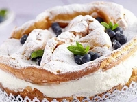 Десерт ко Дню святого Валентина: вкусный торт “Эклер”