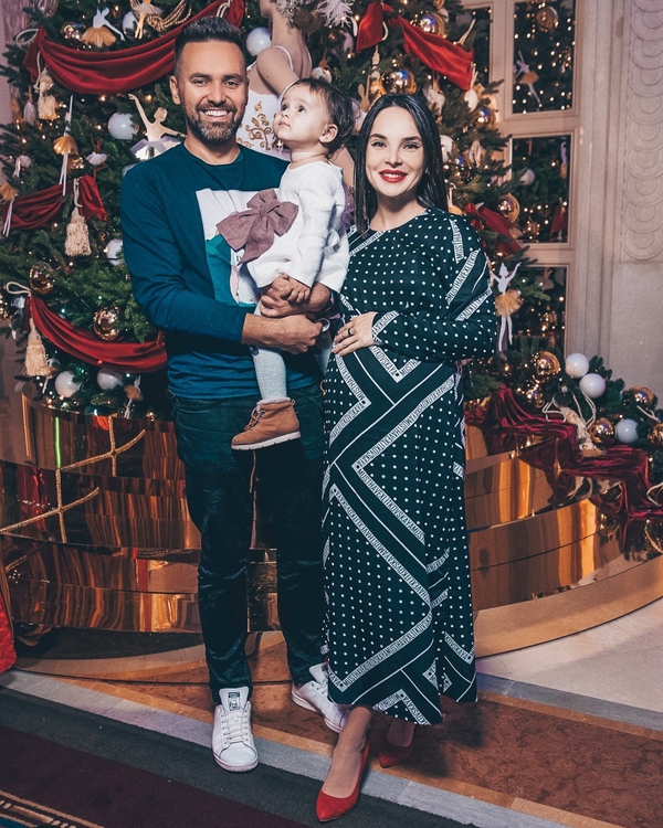 Тимур Мирошниченко трогательно поздравил жену с годовщиной свадьбы